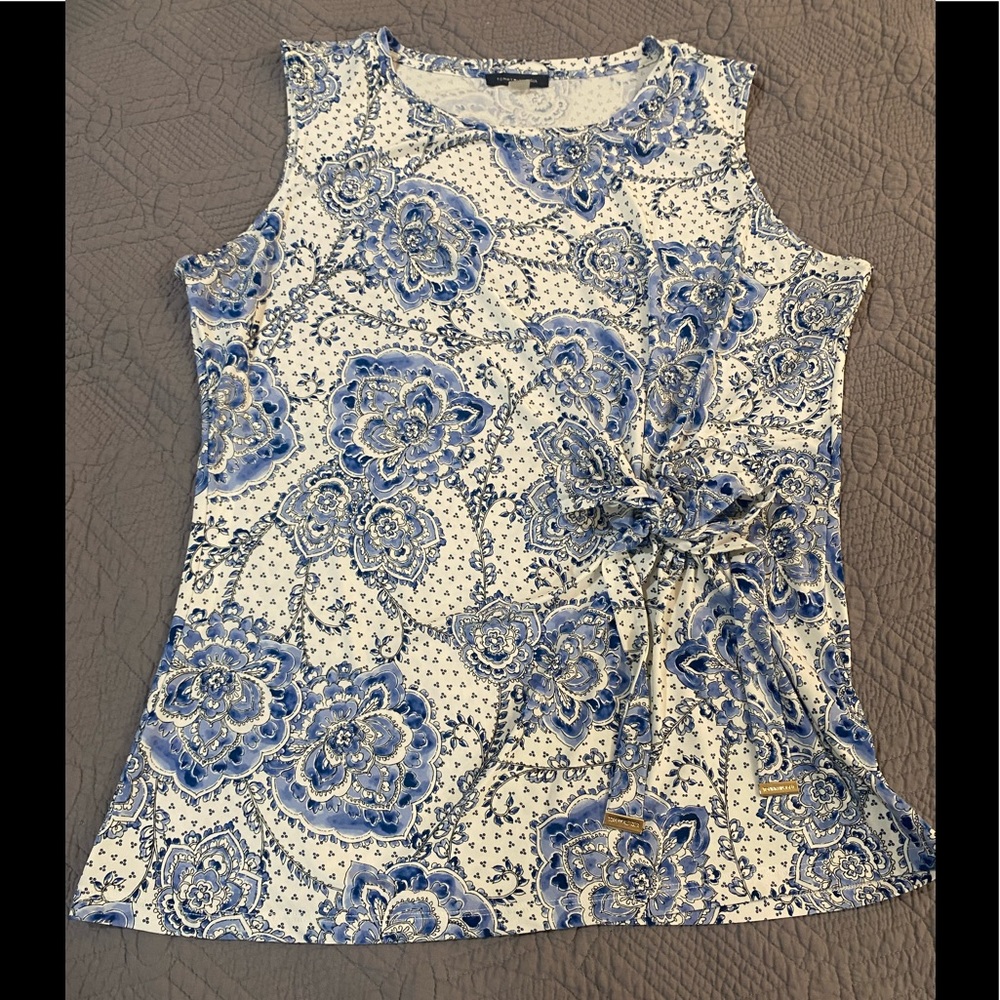 Tommy Hilfiger ladies blouse white and blue size xl